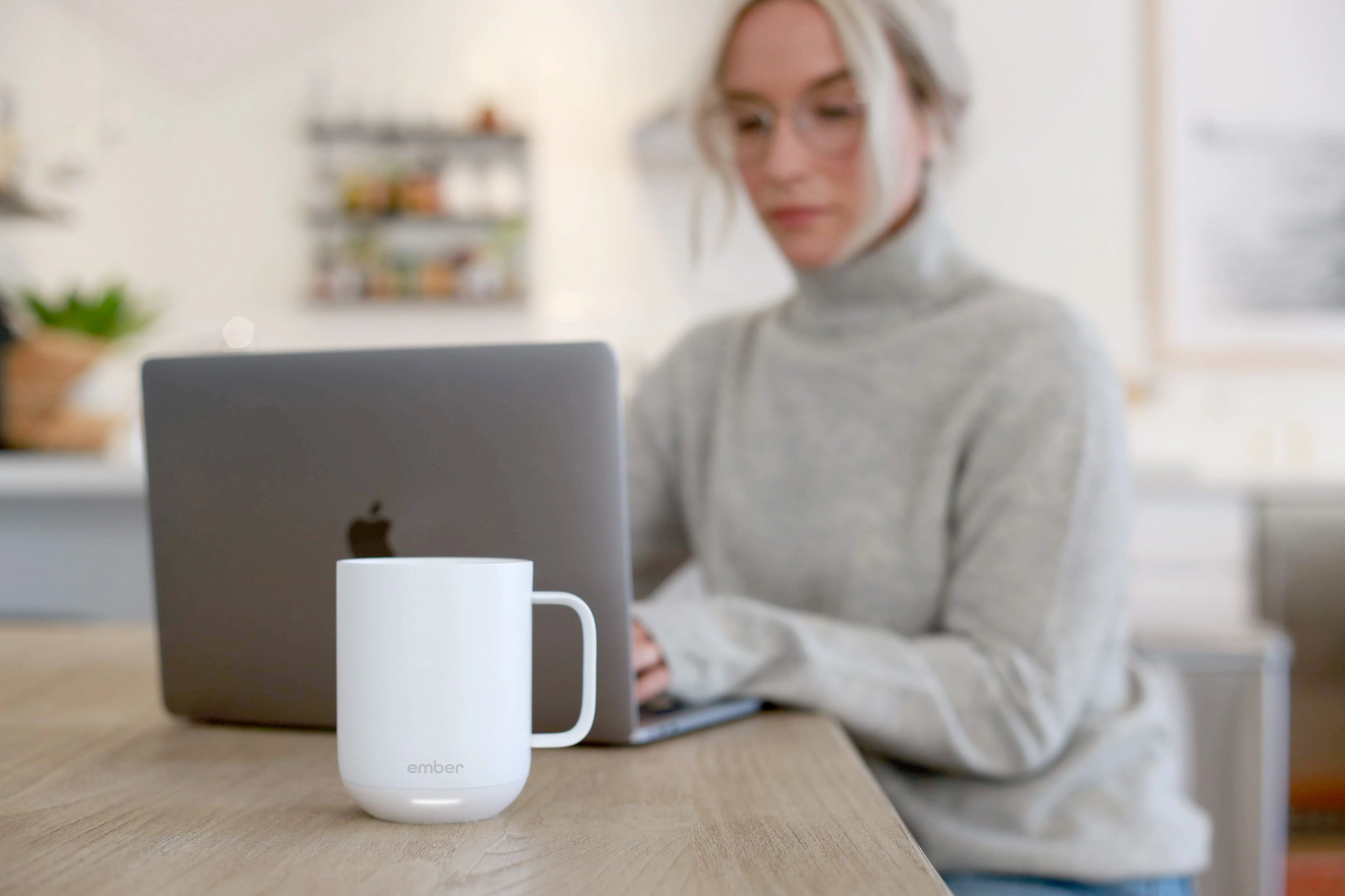 Ember Mug 2 termokrus 295 ml - Hvit - Image 6