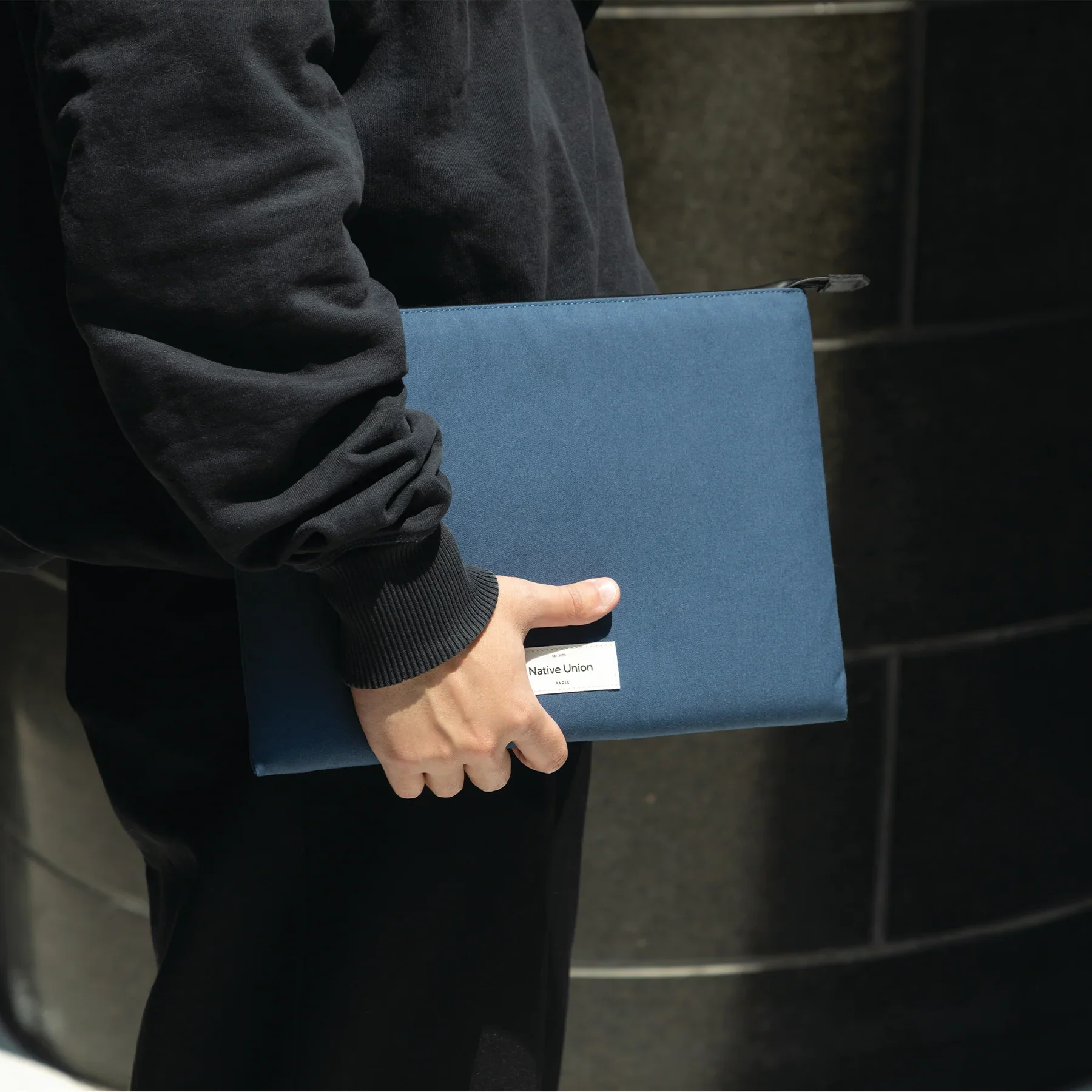 Native Union Mappe til MacBook 14" W.F.A - Navy - Image 4
