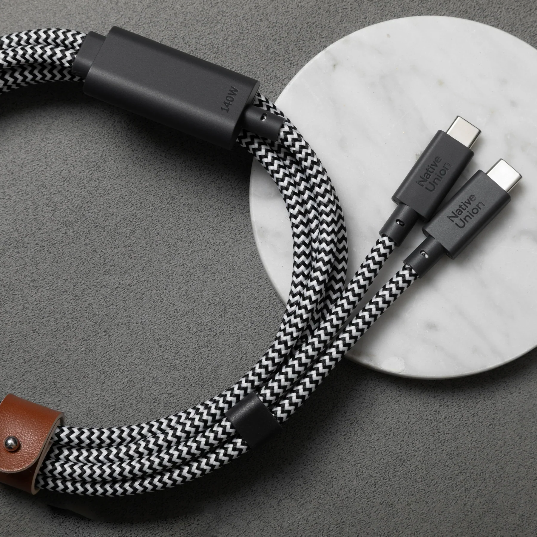 Native Union 2-i-1 USB-C til USB-C ladekabel 2m - Zebra - Image 3
