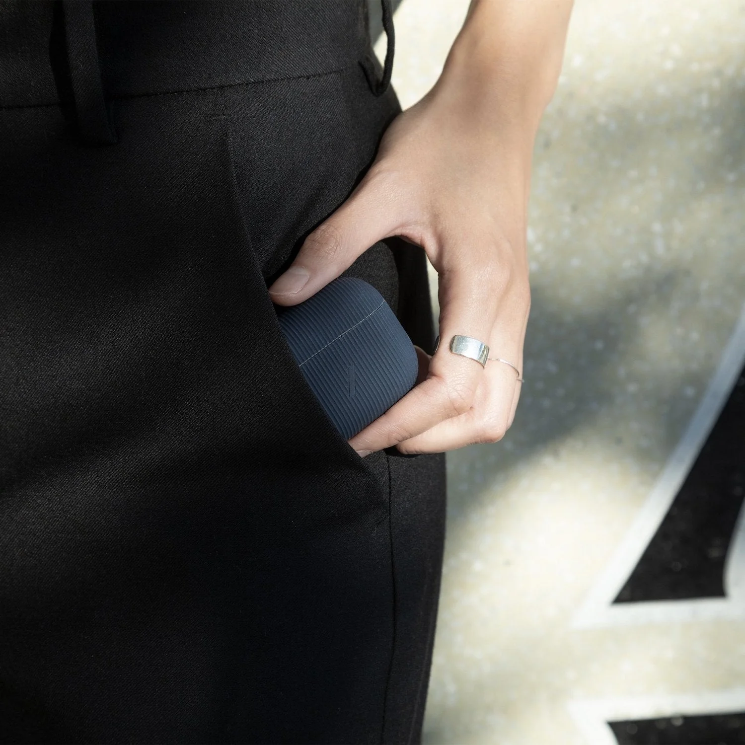 Native Union Curve Case etui til AirPods (3. gen) - Blå - Image 4