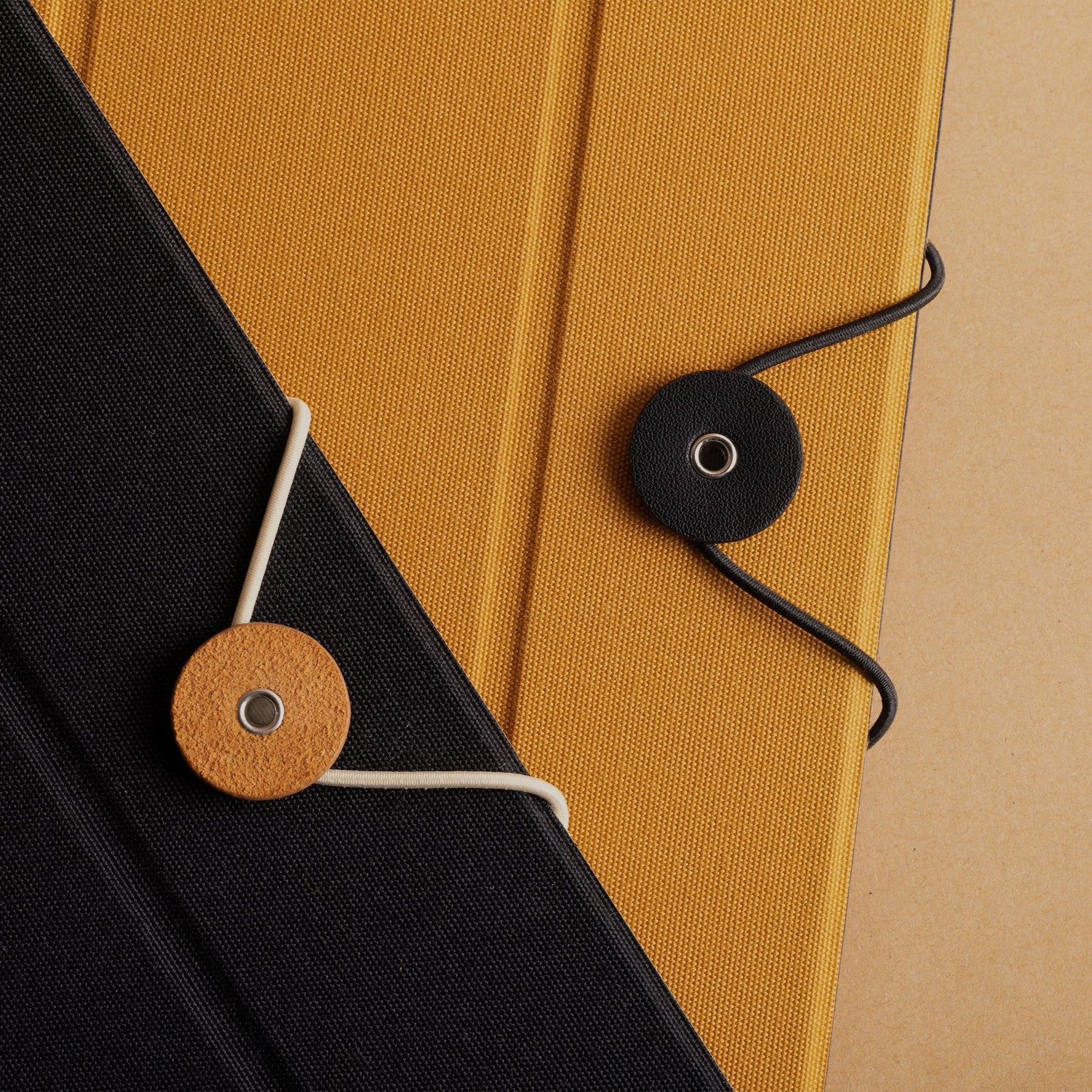 Native Union Folio etui til iPad Pro 12,9" / iPad Air 13" - Kraft - Image 5