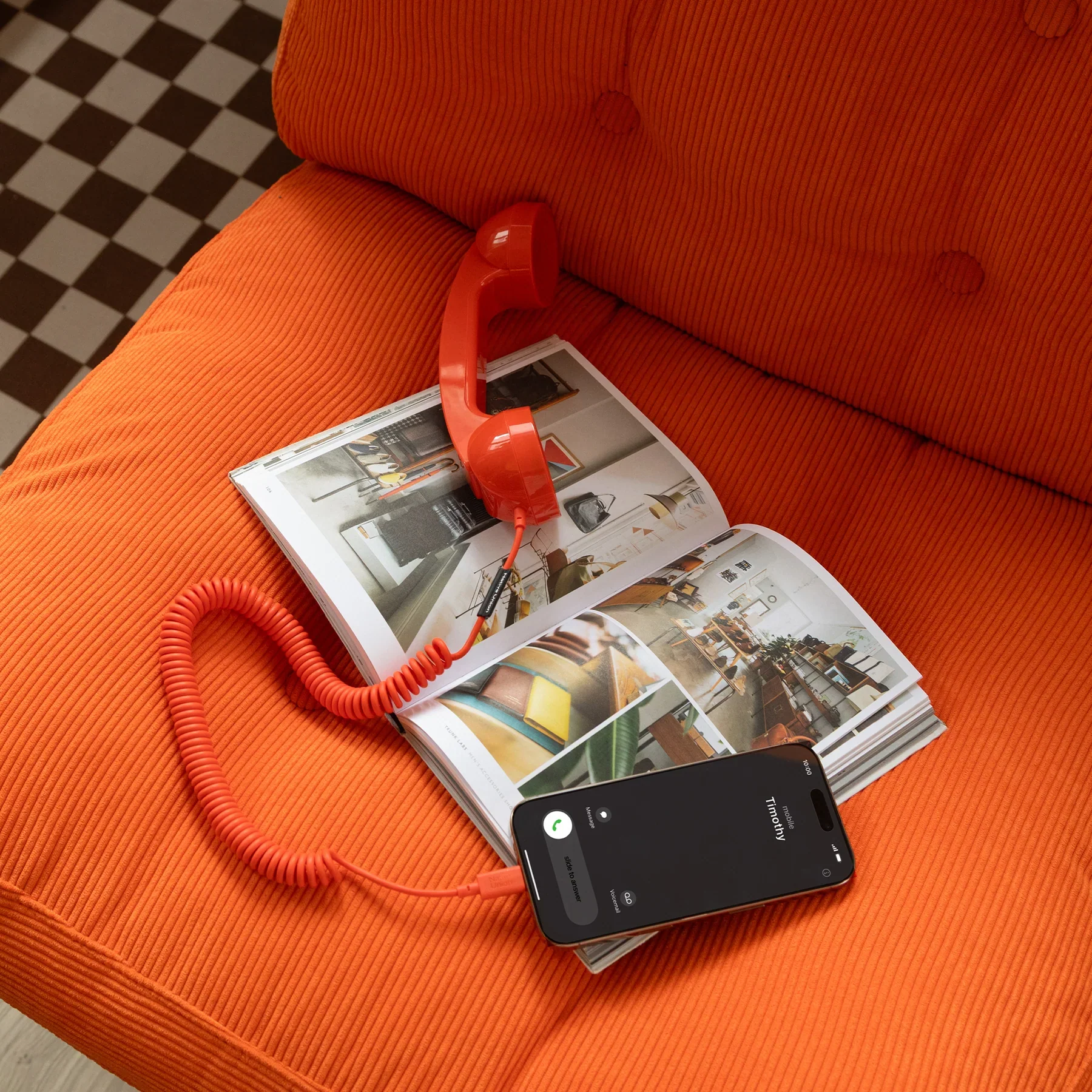 Native Union Pop Phone - Alarm Red - Image 3
