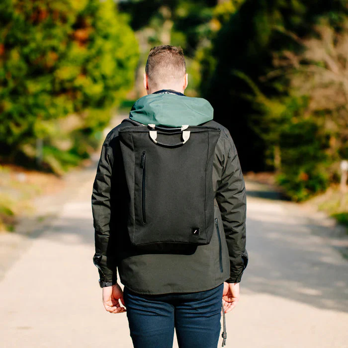 Native Union W.F.A Ryggsekk 20L - Svart - Image 4