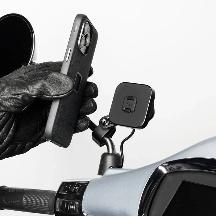 Peak Design iPhone-stativfeste til Motorsykkel speilramme med Qi2-lading - Image 4
