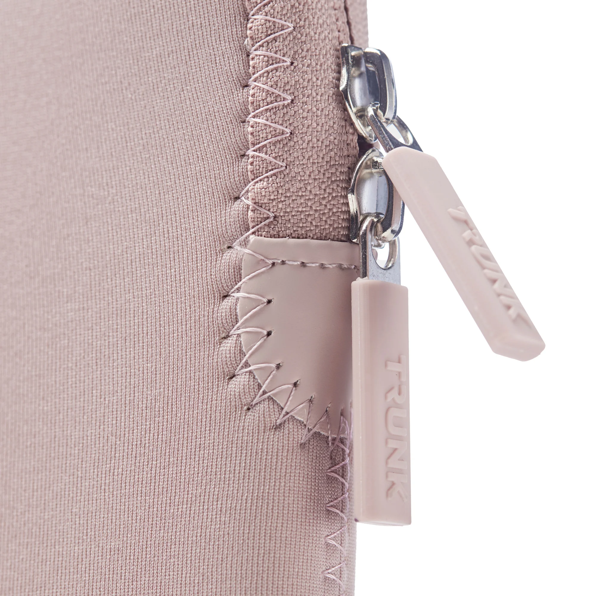 Trunk Neoprene Mappe til MacBook 13" - Cameo Rose - Image 3