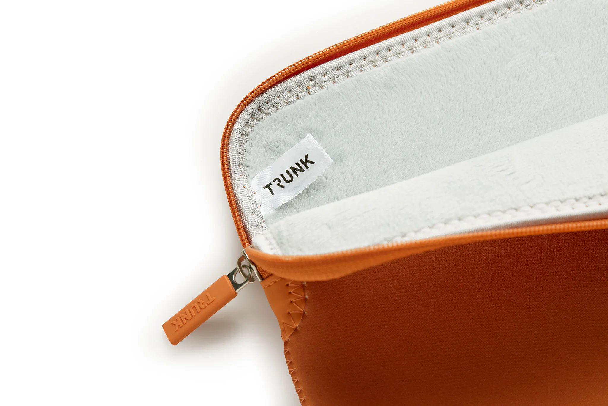 Trunk Neoprene Mappe til MacBook 13" - Marmalade - Image 2