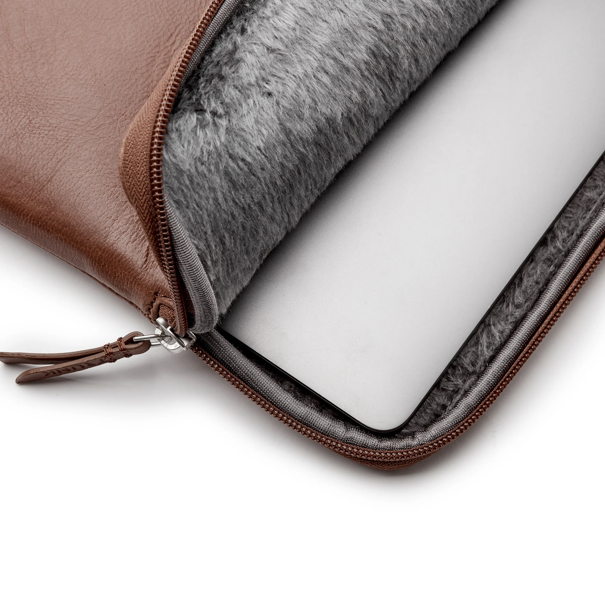 Trunk Skinnmappe til MacBook Pro 14" - Brun - Image 2