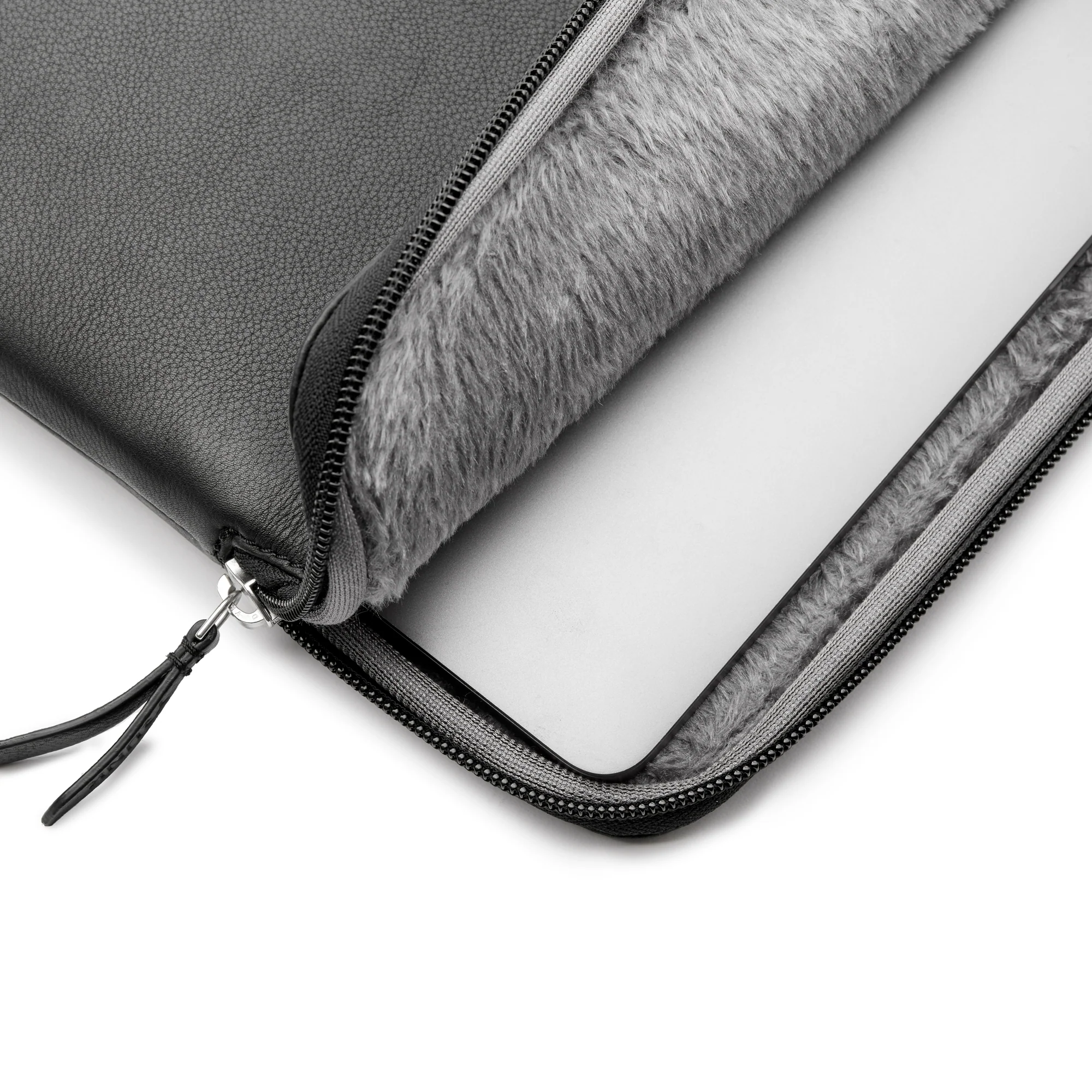 Trunk Skinnmappe til MacBook Pro 16" - Svart - Image 2
