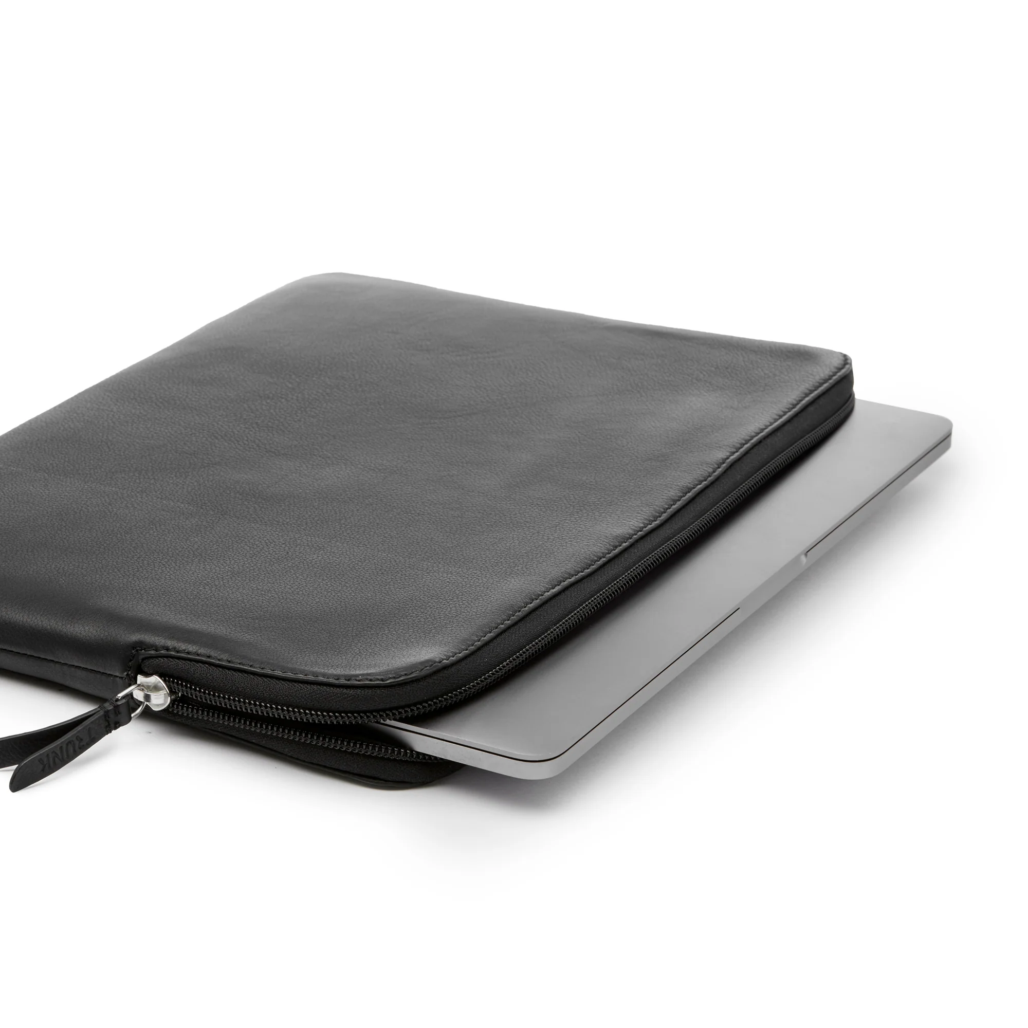 Trunk Skinnmappe til MacBook Pro 16" - Svart - Image 3